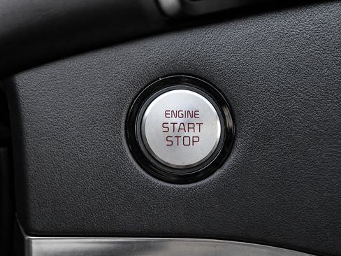 Used 2019 Kia Stinger GT1 RWD image 38