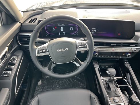 New 2025 Kia Telluride S image 12