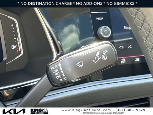 Used 2024 Volkswagen Jetta SEL FWD image 12