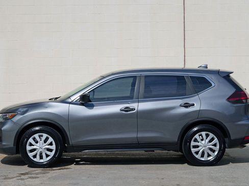 Used 2018 Nissan Rogue S FWD image 42