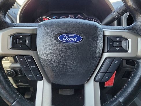 Used 2022 Ford F250 Lariat w/ Lariat Value Package image 24