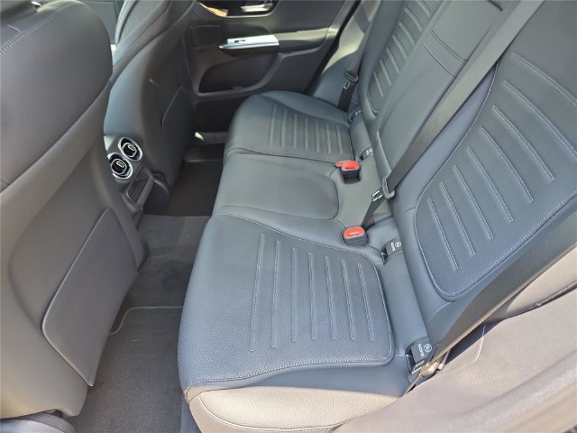 New 2026 Mercedes-Benz GLC 300 4MATIC image 15