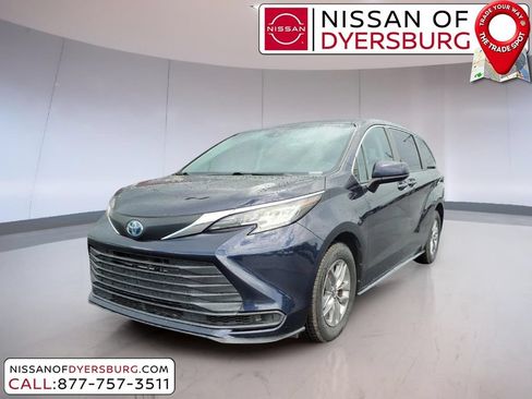 Used 2022 Toyota Sienna LE FWD image 7