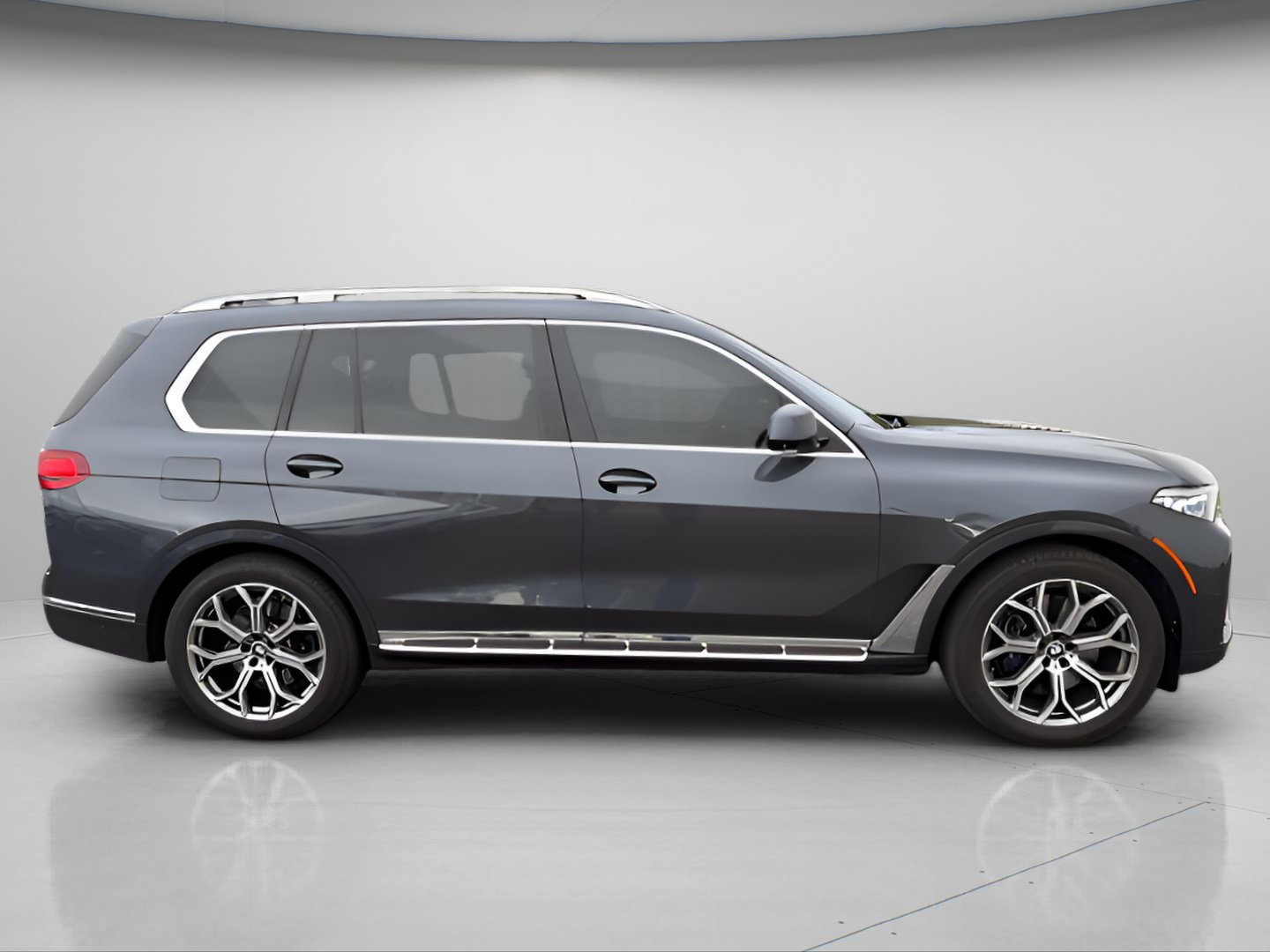 Used 2019 BMW X7 xDrive50i w/ Dynamic Handling Package AWD/4WD image 5