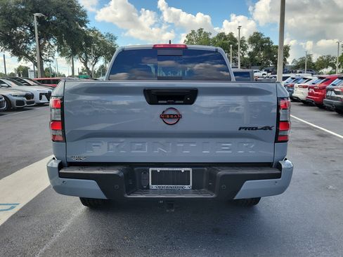 Used 2023 Nissan Frontier PRO-4X w/ Pro-4X Premium Package AWD/4WD image 8