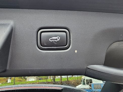 Used 2024 Hyundai Tucson Limited image 18