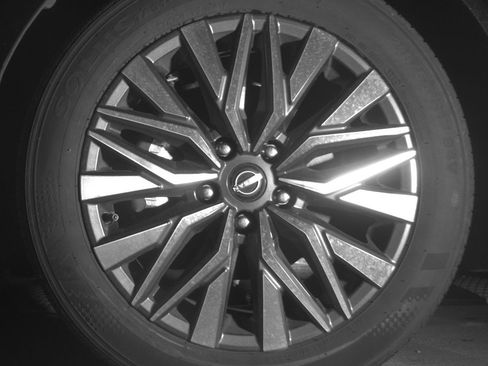 Used 2025 Nissan Altima 2.5 SV image 12