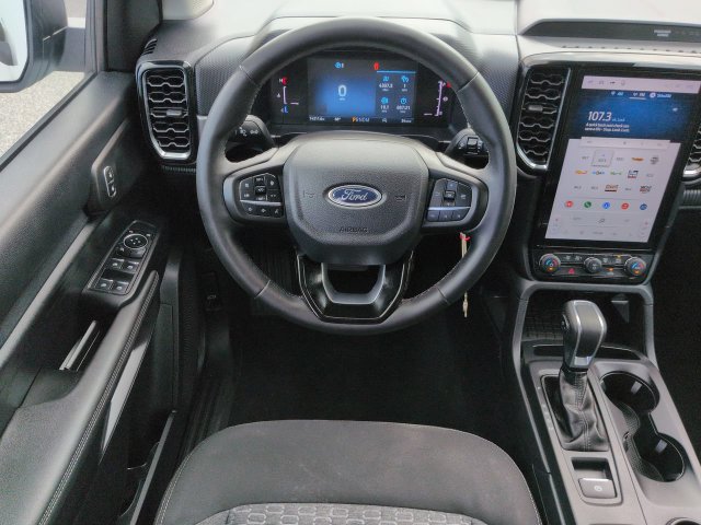 Used 2024 Ford Ranger XLT w/ Technology Package RWD image 16