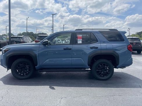 New 2026 Toyota 4Runner SR5 RWD image 6