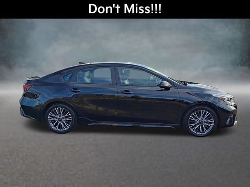 Certified 2023 Kia Forte GT-Line w/ GT-Line Premium Package FWD image 5
