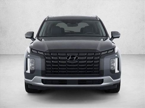 Used 2024 Hyundai Palisade SEL w/ Premium Package FWD image 5