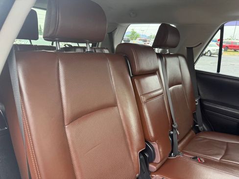 Used 2019 Toyota 4Runner 4WD image 44