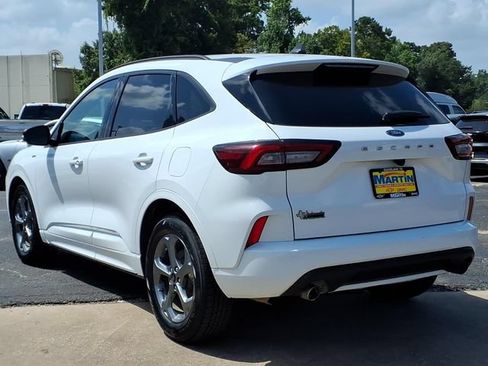 Used 2023 Ford Escape ST-Line FWD image 7