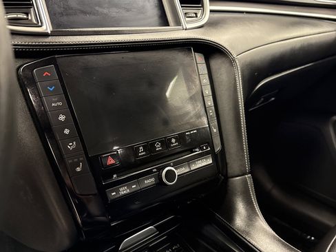 Used 2022 INFINITI QX50 Luxe image 13