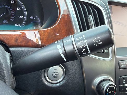 Used 2013 Hyundai Equus Signature RWD image 27