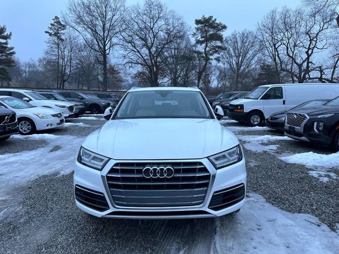 Used 2018 Audi Q5 2.0T Premium Plus w/ Premium Plus Package image 2