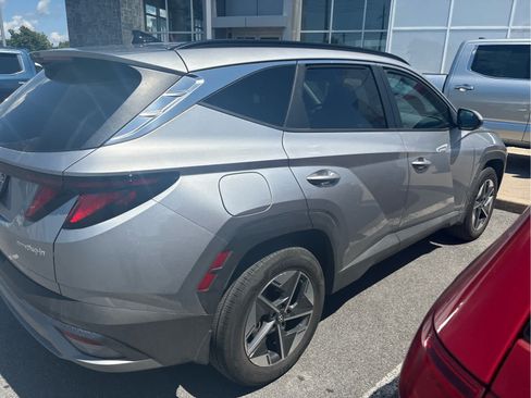 Used 2025 Hyundai Tucson SEL AWD/4WD image 3