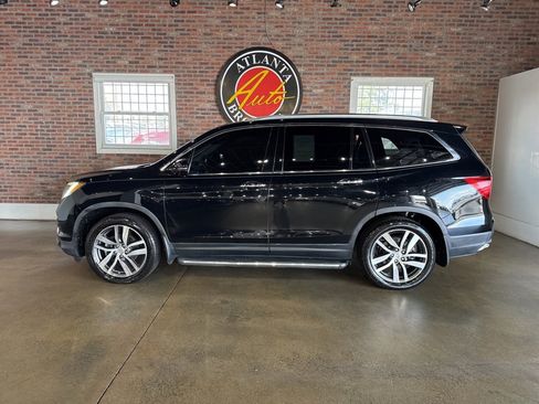 Used 2016 Honda Pilot Touring image 37