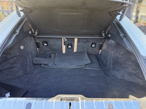 Used 2020 Porsche Panamera image 18