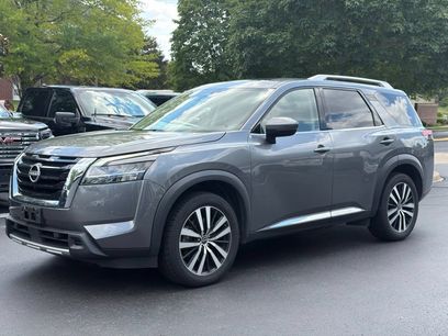 Used 2023 Nissan Pathfinder Platinum