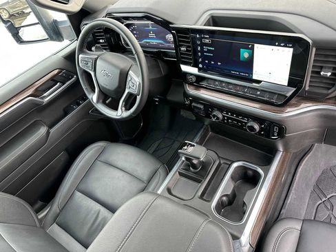 Certified 2024 Chevrolet Silverado 1500 RST w/ Redline Edition image 11