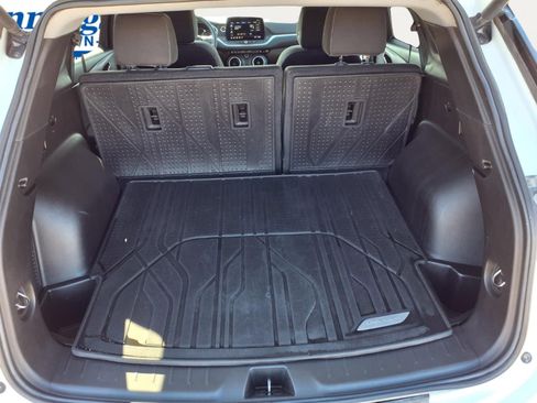 Used 2023 Chevrolet Blazer LT w/ Convenience Package image 22