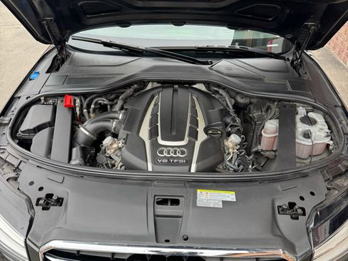 Used 2017 Audi A8 L 4.0T image 24