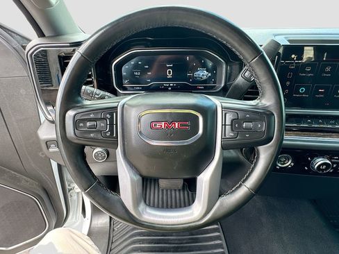 Used 2023 GMC Sierra 1500 Elevation AWD/4WD image 11