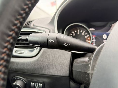 Used 2018 Jeep Compass Limited AWD/4WD image 27