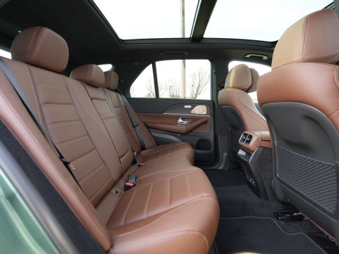 New 2026 Mercedes-Benz GLE 450 4MATIC image 42