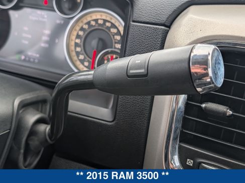 Used 2015 RAM 3500 Laramie w/ Convenience Group AWD/4WD image 32