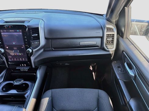 Used 2025 RAM 1500 Big Horn RWD image 17