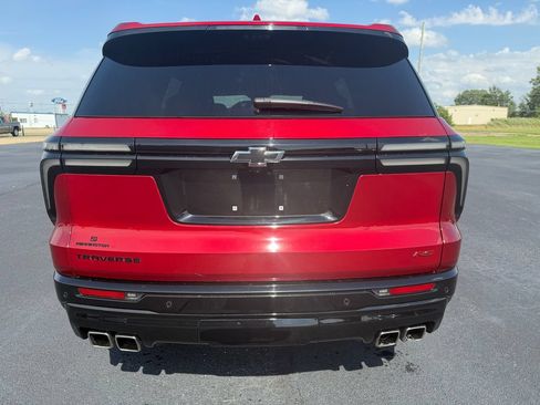 Used 2025 Chevrolet Traverse RS w/ LPO, Cargo Package FWD image 49