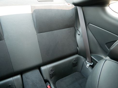Used 2023 Toyota GR86 Premium w/ ALL Weather Mat Package (TMS) RWD image 14