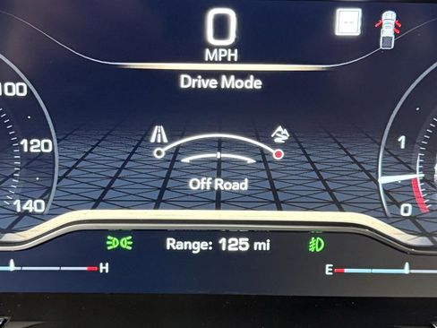 Used 2023 GMC Sierra 1500 AT4 image 24