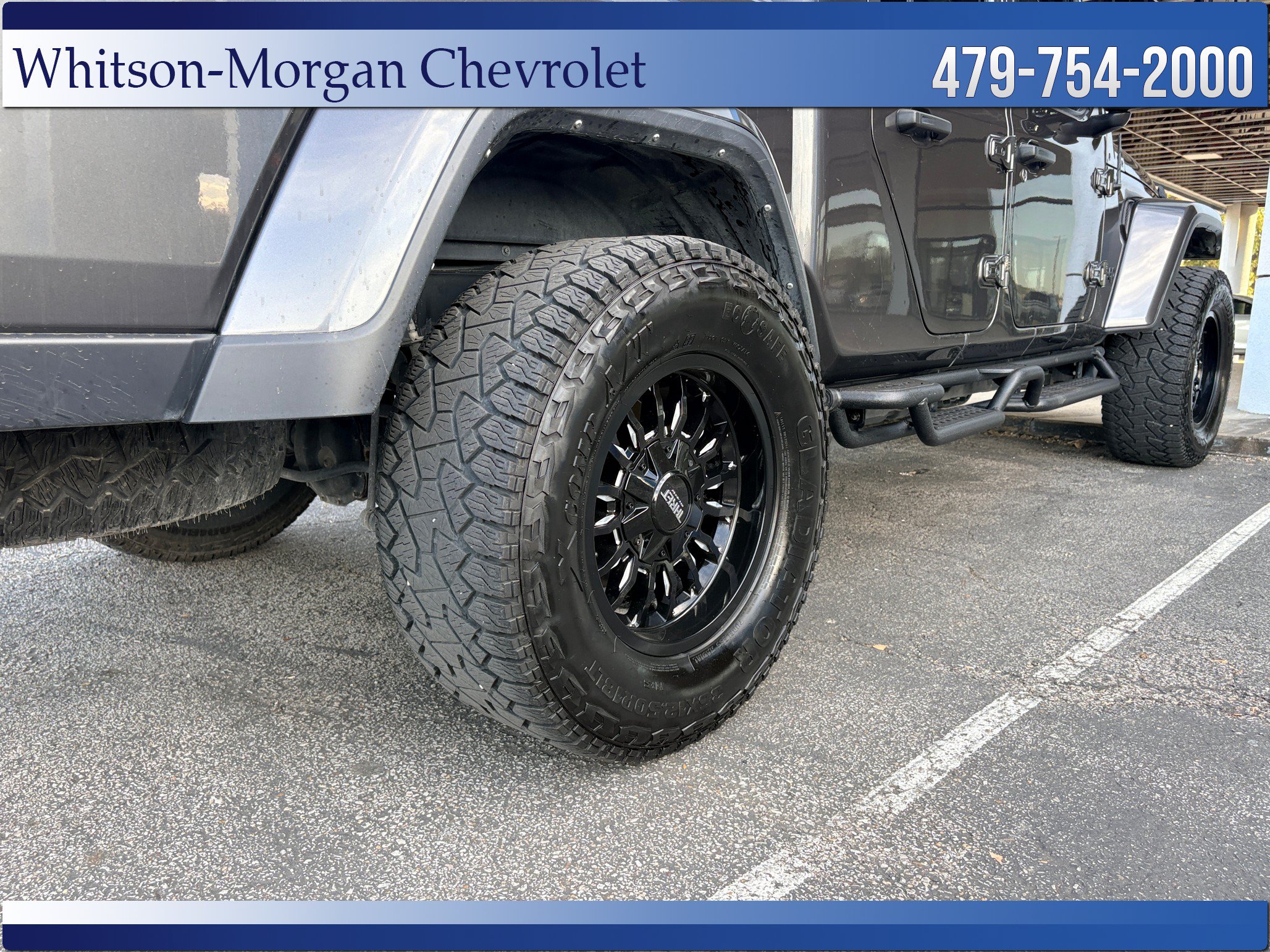 Used 2023 Jeep Gladiator Sport AWD/4WD image 9