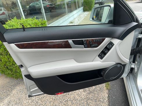 Used 2013 Mercedes-Benz C 300 4MATIC Sedan image 18