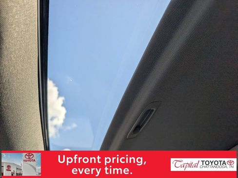 Used 2021 GMC Sierra 1500 SLT w/ SLT Premium Package AWD/4WD image 22