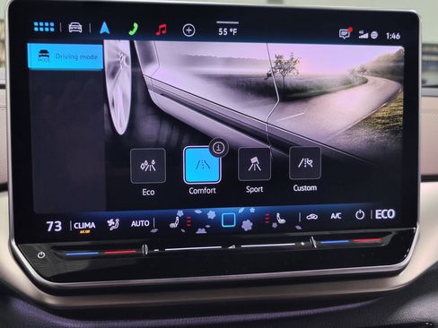 Used 2025 Volkswagen ID.4 Pro image 18