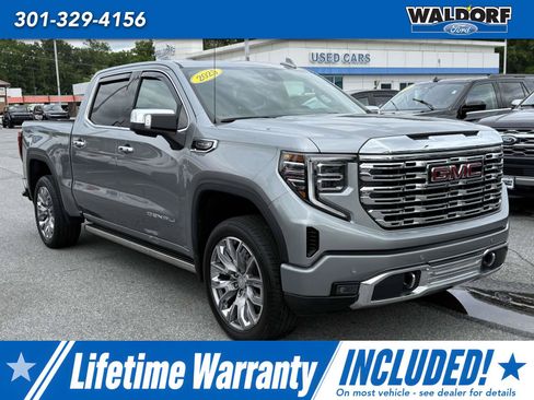 Used 2025 GMC Sierra 1500 Denali w/ Denali Reserve Package AWD/4WD image 1
