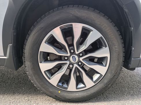 Used 2023 Subaru Outback Limited XT AWD/4WD image 29