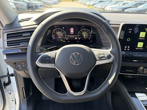 New 2026 Volkswagen Atlas SEL image 28