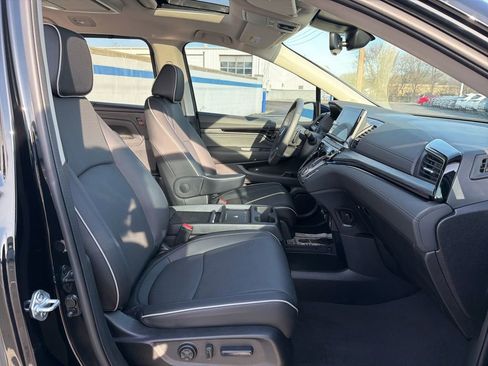Certified 2026 Honda Odyssey Elite image 27