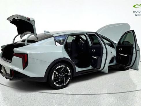 Used 2025 Kia K4 GT-Line FWD image 19