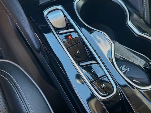 Used 2023 Buick Envision Avenir FWD image 16