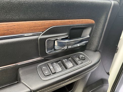 Used 2017 RAM 2500 Laramie w/ Snow Chief Group image 18