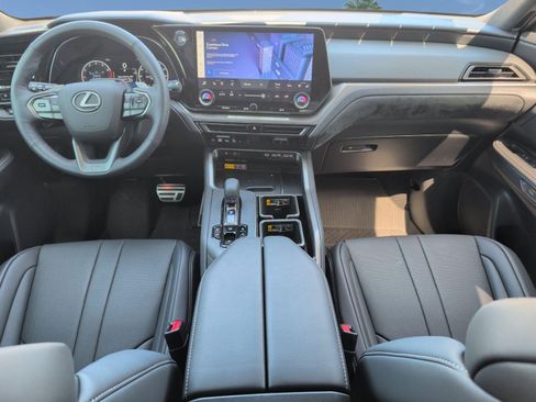 Certified 2026 Lexus TX 350 AWD w/ Technology Package image 27