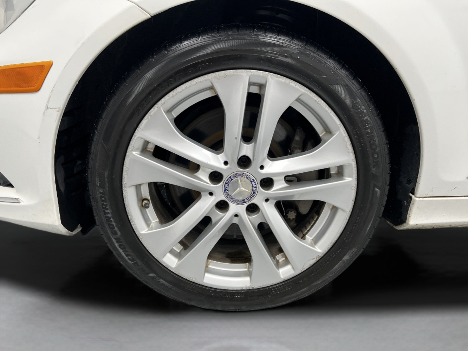 Used 2013 Mercedes-Benz C 300 4MATIC Sedan image 10