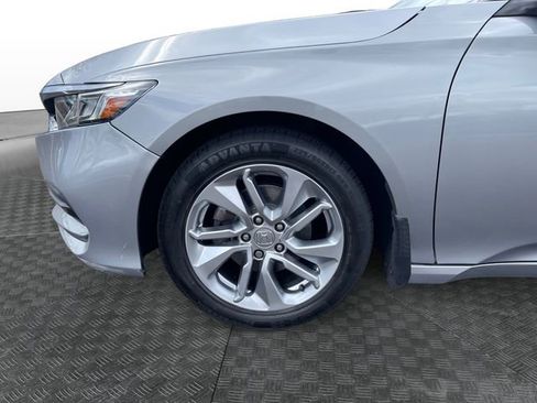 Used 2019 Honda Accord LX image 14