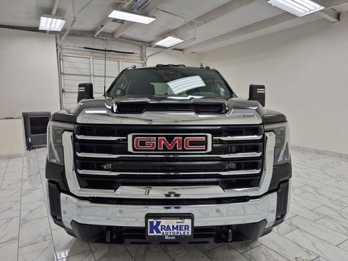 New 2026 GMC Sierra 3500 SLE w/ SLE Value Package image 32